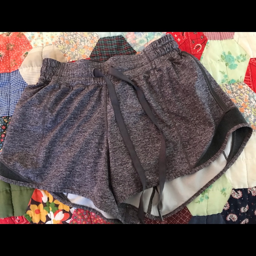 Lululemon size 4 running shorts